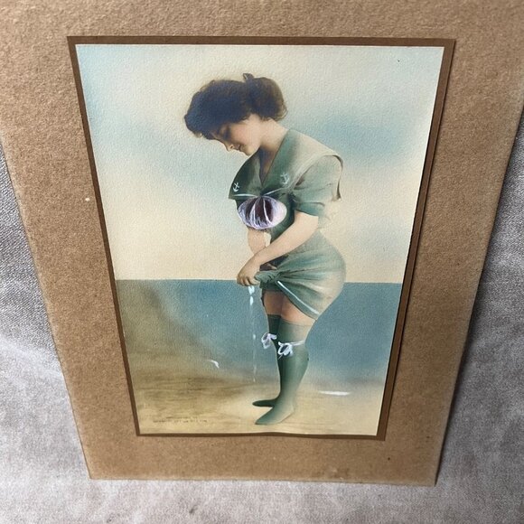 C. 1907 Celebrity Art Co. Boston- Girl Drying Herself on Side Of Beach - Picture 5 of 6